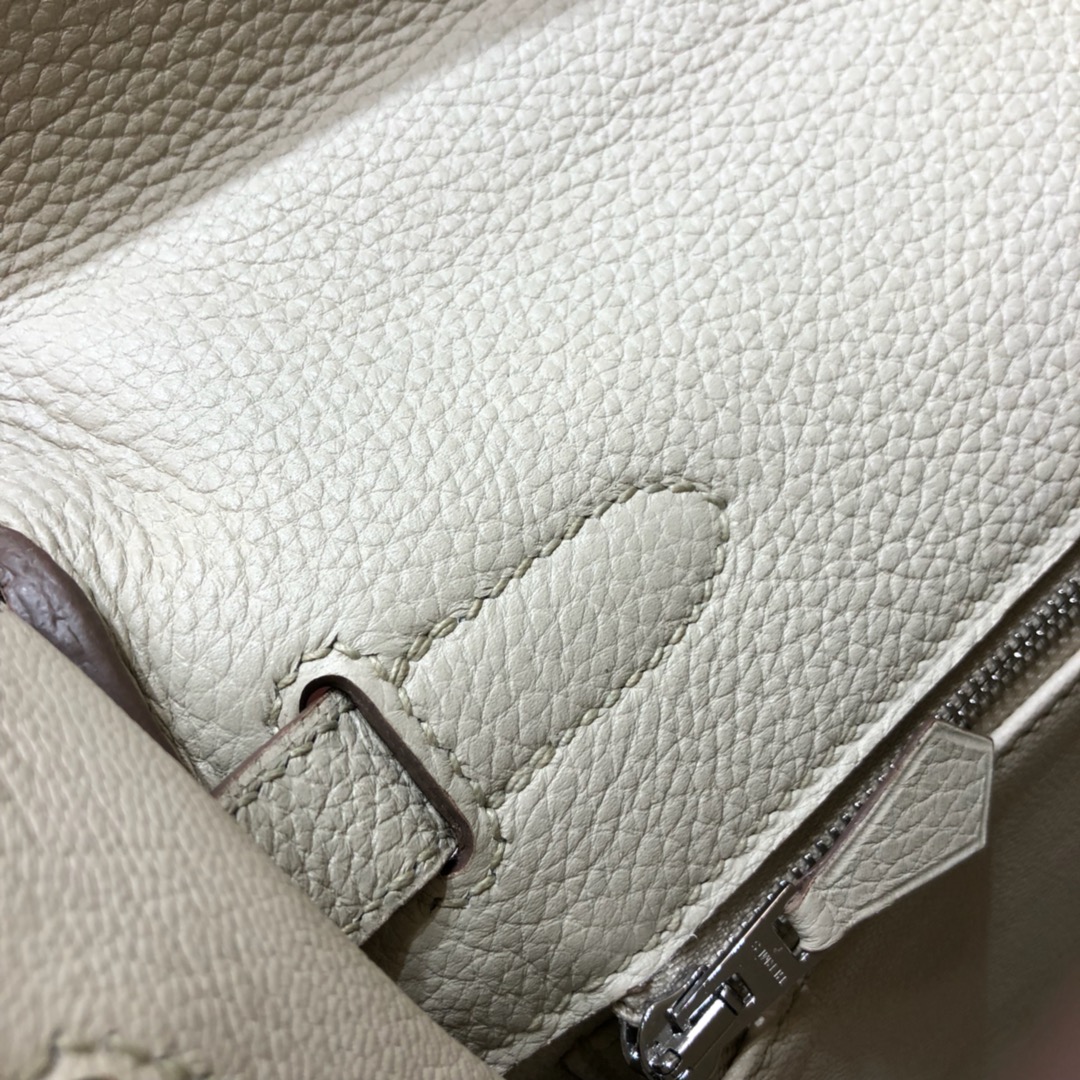 Hermes Kelly 32cm Handbag Shoulder Bag in White Togo Leather